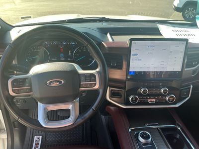 2024 Ford Expedition Max — photo 11 view