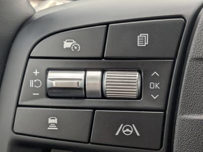 2026 Kia Sportage — photo 30 view