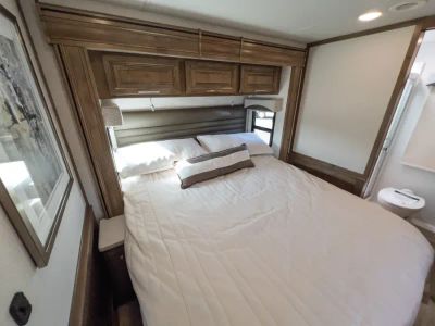 2026 Entegra ACCOLADE XL — photo 15 view