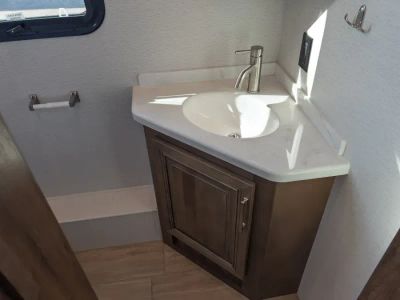 2026 Entegra ACCOLADE XL — photo 14 view