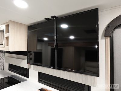 2025 Prime Time RV Tracer — photo 14 view