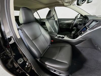 2023 INFINITI Q50 - Photo 32