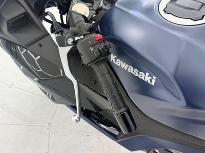 2026 Kawasaki Ninja 500 ABS Metallic Matte Twilight Blue - Photo 11