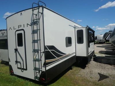2024 Keystone RV Alpine - Photo 4