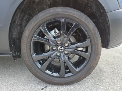 2025 Mazda CX-30 - Photo 16