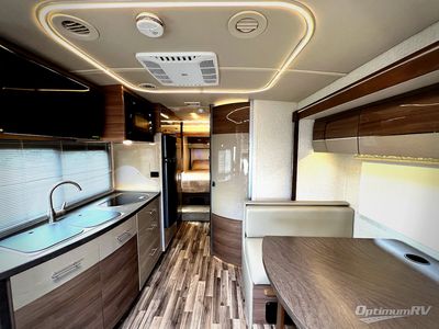 2017 Winnebago Navion - Photo 4