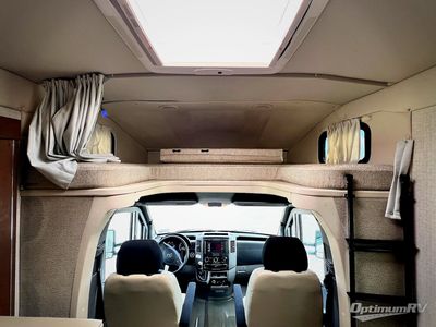 2017 Winnebago Navion - Photo 6