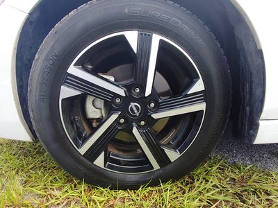 2024 Nissan Sentra — photo 10 view