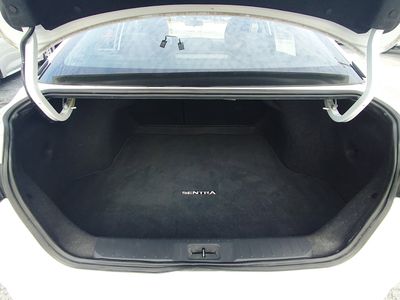 2024 Nissan Sentra — photo 11 view