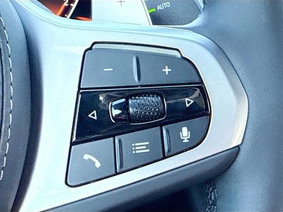 2026 BMW 8 Series - Photo 40