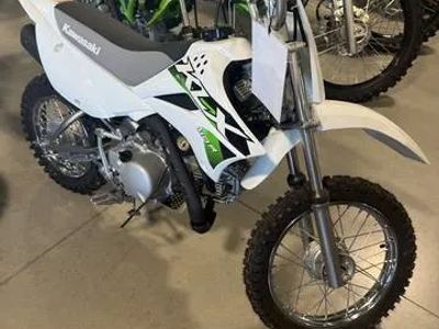 2026 Kawasaki KLX®110R — front three-quarter view