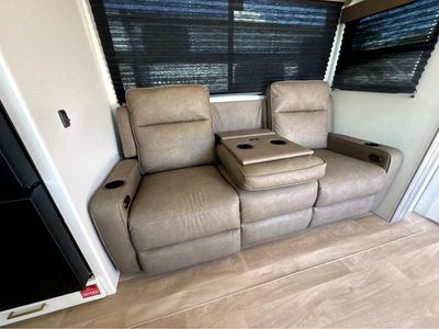 2026 Grand Transcend - Photo 18