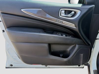 2017 INFINITI QX60 — photo 21 view