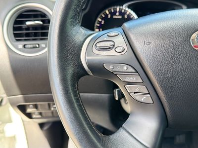 2017 INFINITI QX60 — photo 36 view