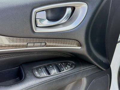 2017 INFINITI QX60 — photo 22 view