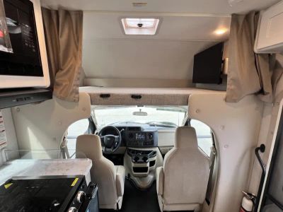 2026 Thor Motor Coach CHATEAU - Photo 4