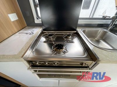 2022 Black Series Camper Black Series Camper — photo 14 view