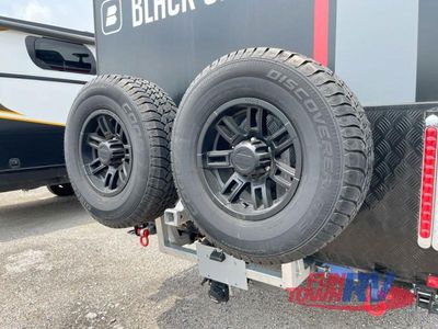 2022 Black Series Camper Black Series Camper — photo 10 view