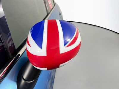 2015 MINI Cooper - Photo 10