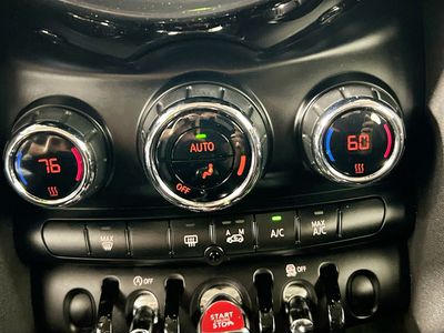 2015 MINI Cooper - Photo 23