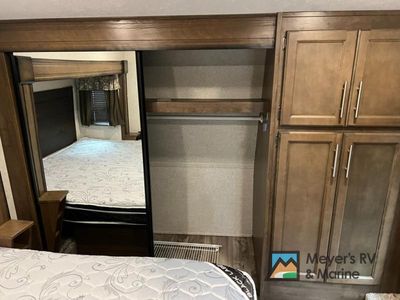 2019 Keystone RV Cougar - Photo 30