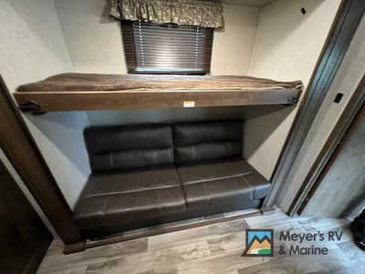 2019 Keystone RV Cougar - Photo 36