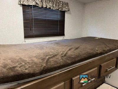 2019 Keystone RV Cougar - Photo 34