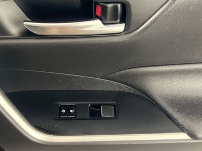 2020 Toyota RAV4 - Photo 27