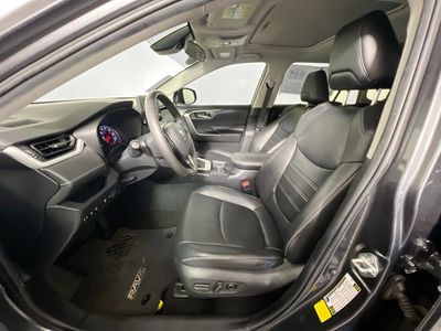2020 Toyota RAV4 - Photo 11