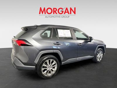 2020 Toyota RAV4 - Photo 3