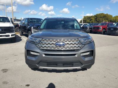 2023 Ford Explorer — side profile view