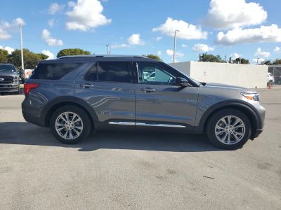 2023 Ford Explorer — interior view