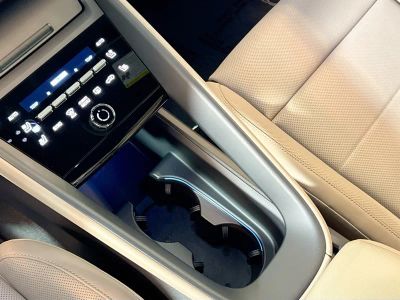 2025 Porsche Macan - Photo 19