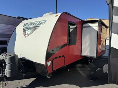 2017 Winnebago Industries Towables Minnie - Photo 3