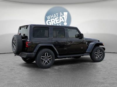 2025 Jeep Wrangler — detail view