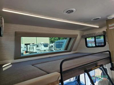 2027 Dynamax Europa S - Photo 17