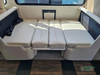 2027 Dynamax Europa S - Photo 38