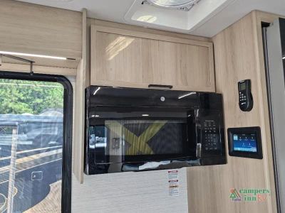 2027 Dynamax Europa S - Photo 30