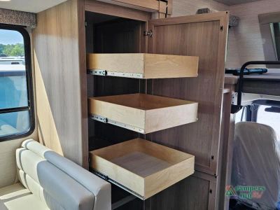 2027 Dynamax Europa S - Photo 43