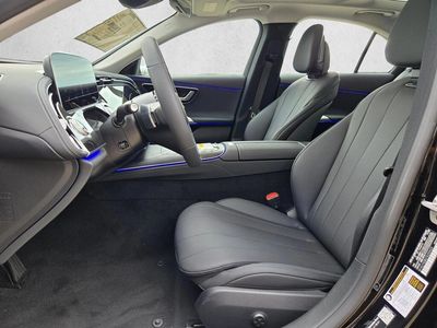 2026 Mercedes-Benz E-Class - Photo 4