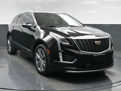 2025 Cadillac XT5 — detail view