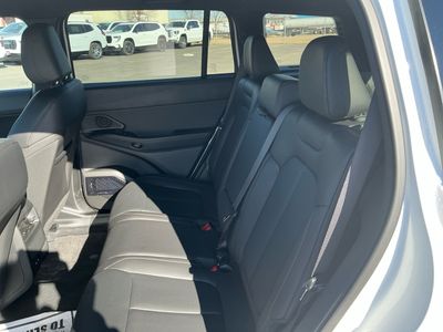 2026 Jeep Cherokee — photo 17 view
