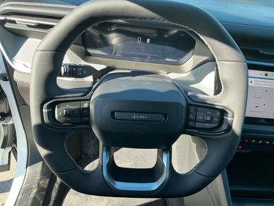 2026 Jeep Cherokee — photo 14 view