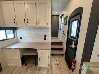 2026 Venture RV SportTrek - Photo 11