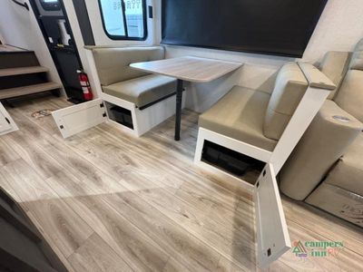 2026 Venture RV SportTrek - Photo 14