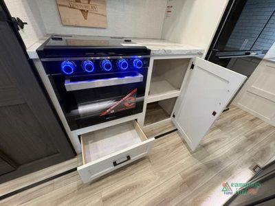 2026 Venture RV SportTrek - Photo 34