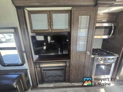 2021 Grand Design Solitude - Photo 10