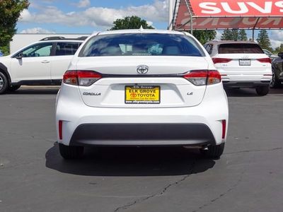 2024 Toyota Corolla — photo 9 view