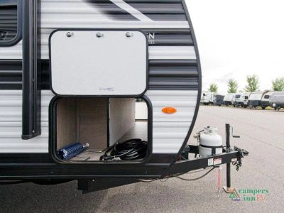 2025 Grand Design Transcend One — photo 32 view