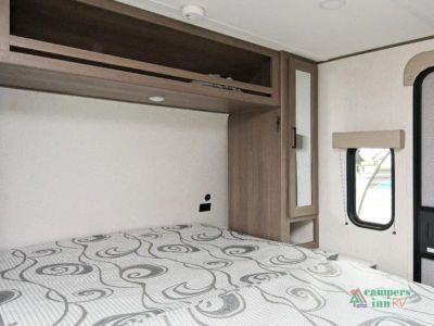 2025 Grand Design Transcend One — photo 21 view